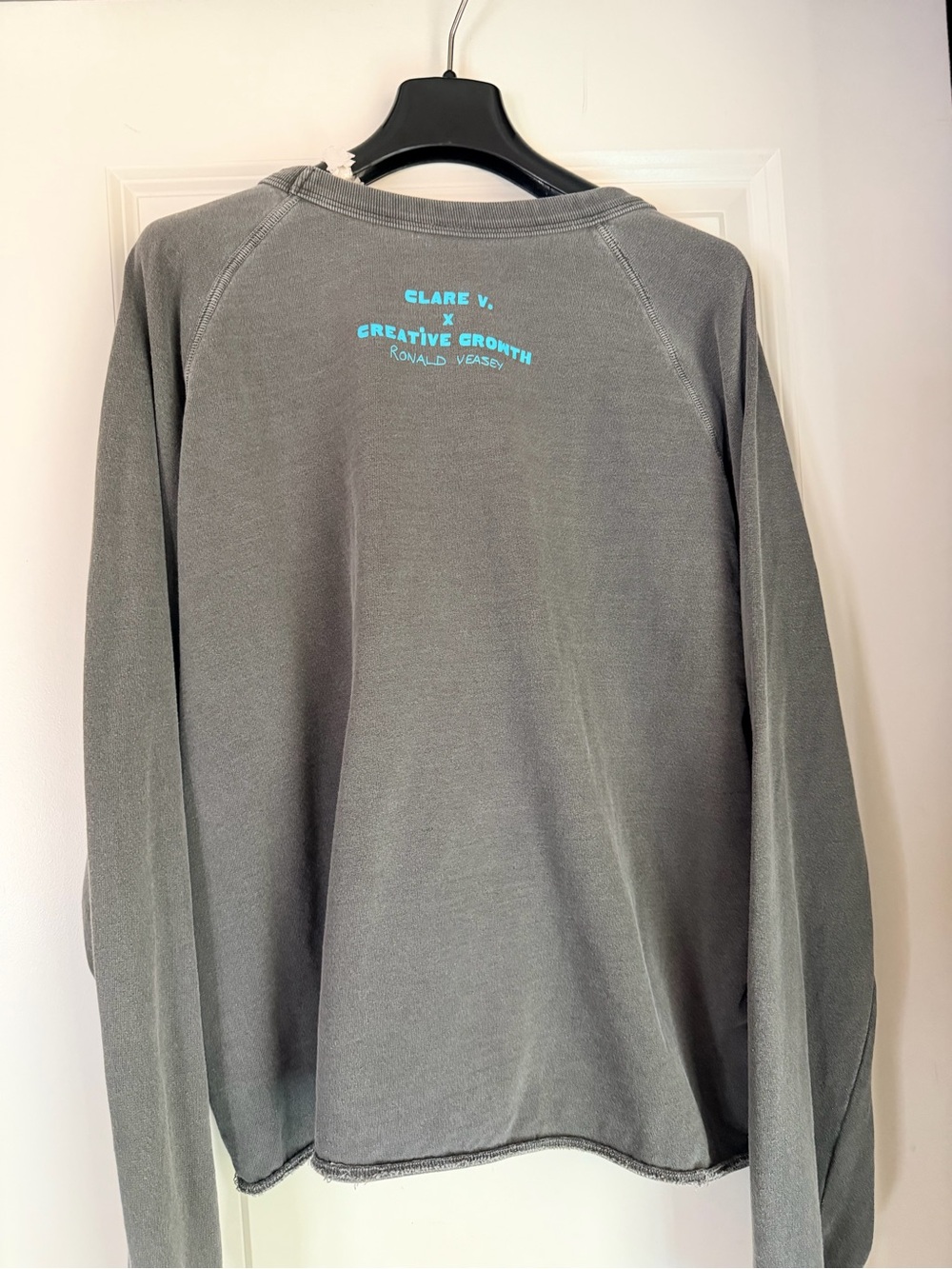 Clare V x Ronald Veasey Painted Graphic Gray Crewneck with Green, Red & Blue - Picture 3 of 4